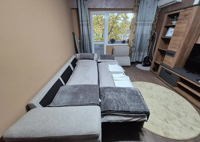 михаел Apartamento *